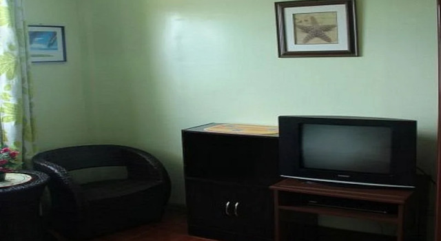 Captain Hook's Red Parrot Inn, Prenota Hotel Hotel a Mindanao con parcheggio, Parcheggio