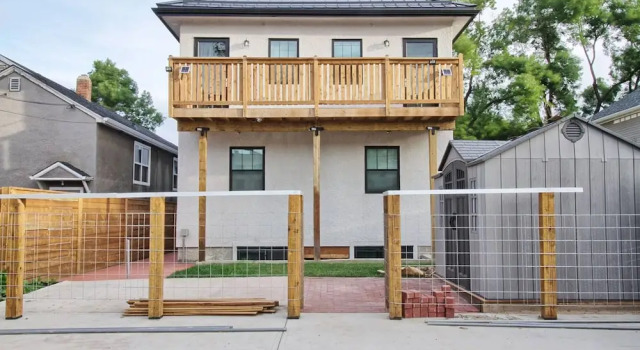 Brand New 1 Br 1 Bath Close To All Walkable, Rezerwuj Apartament Northwest Edmonton Edmonton, w pobliżu Edmonton Symphony