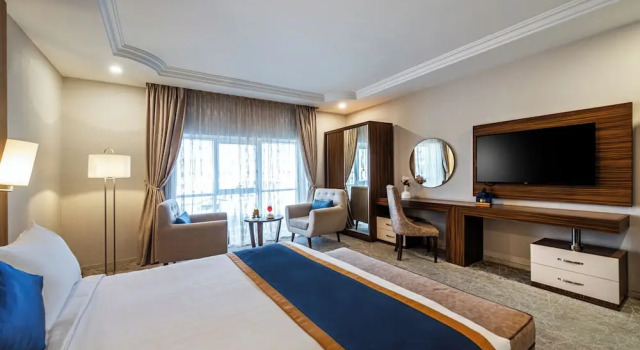 Номер Deluxe Al Qasr Hotel Suites - Al Wadiin