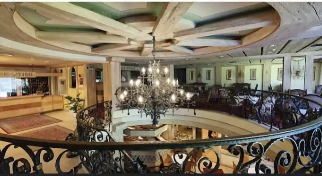 Das Kronenhotel, Забронировать Отель Отели Зефельд-ин-Тироля с парковкой, рядом с Горнолыжный подъемник Брандллифт, Парковка