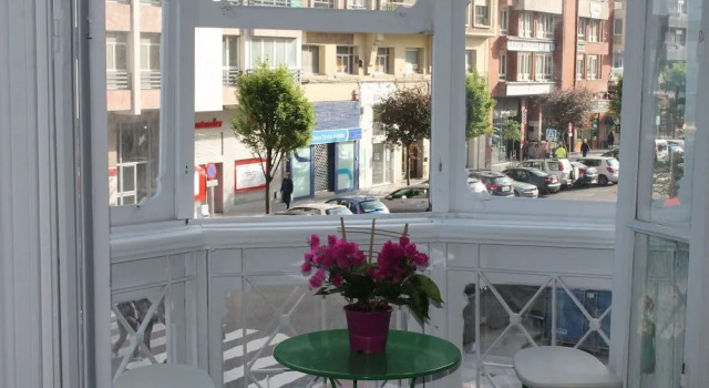 Hostel Royalty, Забронировать Хостел Отели Сантандера с парковкой, рядом с Музей модернистского и современного искусства Сантандера и Кантабрии, Парковка