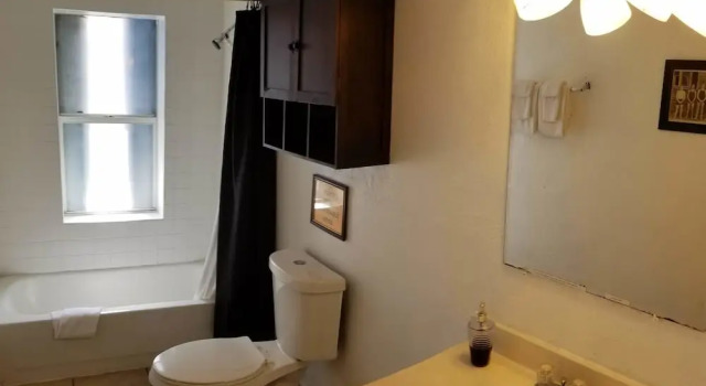 Люкс INN LEATHER GUEST HOUSE-GAY MALE ONLY