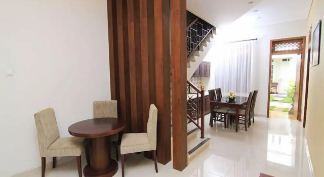 2 slaapkamers Villa met balkon en  uitzicht op de tuin The Gambir Anom Hotel Resort & Convention