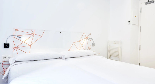 Номер Standard с балконом AMC Granada Hostal