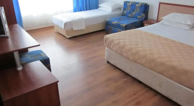 Трёхместный номер Standard с балконом Albatros 2 Family Hotel