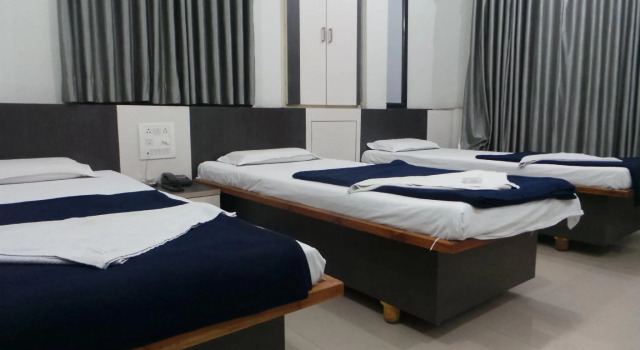 Hotel Royal Residency Executive
