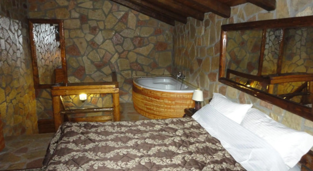 kalavrita oneiro, Prenota Hotel Kalavrita Helmos