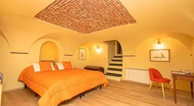 Flat 2 Bedrooms 1 Bathroom - Genoa, Забронировать Отель Исторический центр Генуи Генуя, рядом с Дворец Гримальди