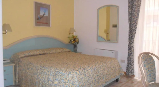 Трёхместный номер Standard Hotel Solemare Beach & Beauty SPA