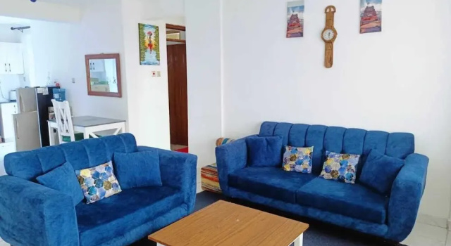 Семейные апартаменты с балконом и с видом на город Lux Suites Lakira Shades Ongata Rongai