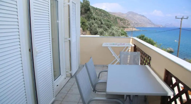 Апартаменты Santa Marina Apartments