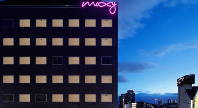MOXY Tokyo Kinshicho, Забронировать Отель Сумида Токио, рядом с Конгресс-центр Sumida Industry Hall