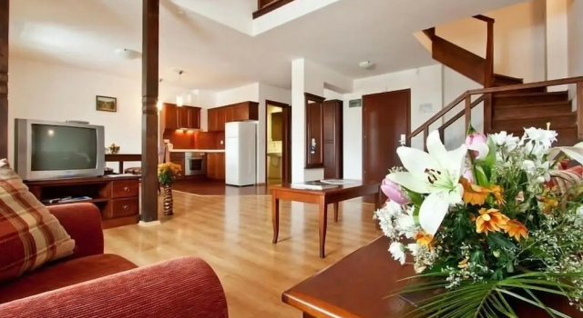 Люкс с 2 комнатами с балконом Apartment Tourist Complex & SPA Astera Bansko