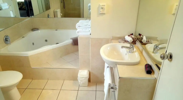 Апартаменты Hobsons Choice Motel