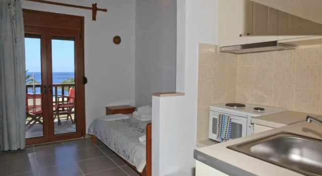 Студия Panormos Maisonettes