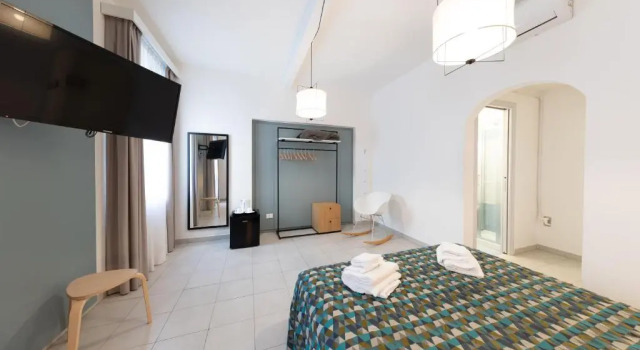 Коттедж Via Siena 4 - Suites & Rooms