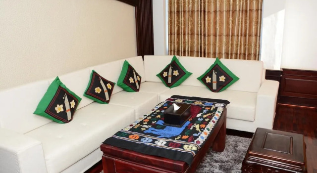 Люкс Deluxe Anoulackkhenlao Hotel