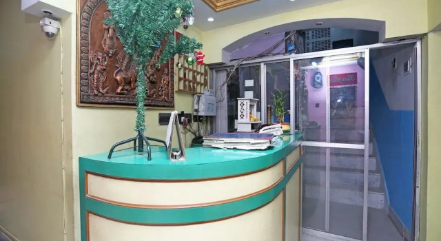 FabHotel Continental, Prenota Hotel Calcutta 