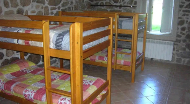 Pensión - Albergue De Logrosa