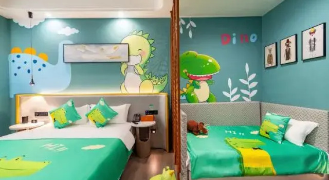 Семейный люкс Divine Beast Family Hotel
