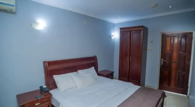 Room-one Large Room in Lubumbashi