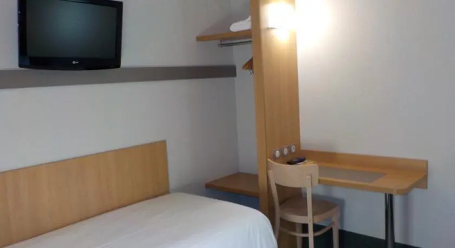 Akena City Pezenas, Rezervasyon Otel Pézenas Hérault
