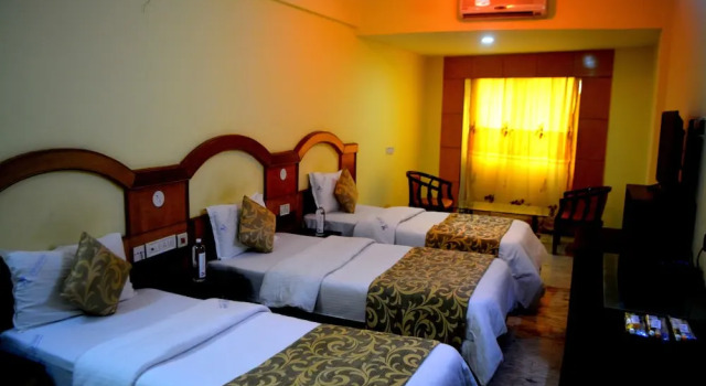 Трёхместный номер Executive Hotel City Centaur