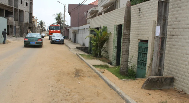 Le Loft Auberge Abidjan, Boek Hostel Bonoua 
