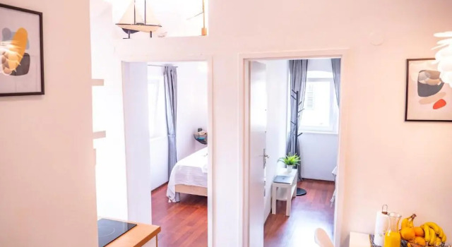 Pinna Apartments Hvar, Забронировать Апартаменты/квартира Отели Хвара с парковкой, рядом с Church of the Holy Spirit Hvar, Парковка