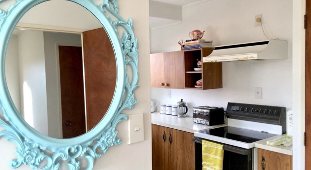 Апартаменты Sunny Holiday Home Near the Beach
