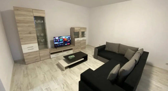 M&M Relax Apartment 3, Rezerwuj Apartament Hotele w Ilfov z parkingiem, Parking