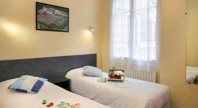 Семейный номер Standard Logis Hôtel Des Châteaux De La Loire