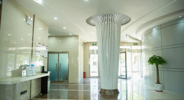 Home Inn Bobai Cloud (Haiyang Jinhailuo Plaza), Book Hotel Hoteller i Haiyang med parkering, Parkering