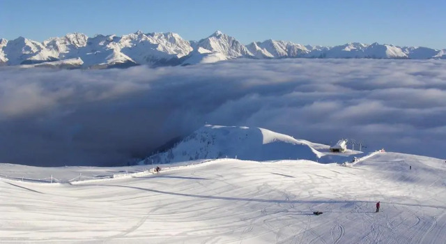 Коттедж Kronplatz Ski Lodge