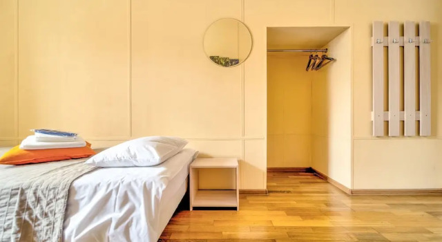 Guroo Nevsky, Book Hotel Tsentralny district Sankt Petersborg
