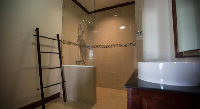 Номер Executive с красивым видом из окна Capitol Residence