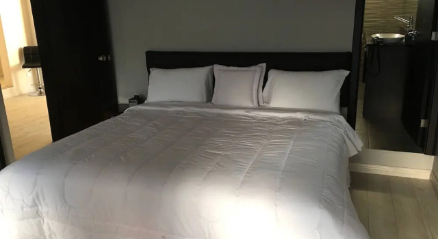 Edificio Tofino, Book Hotel Quito Sierra, near Multicines