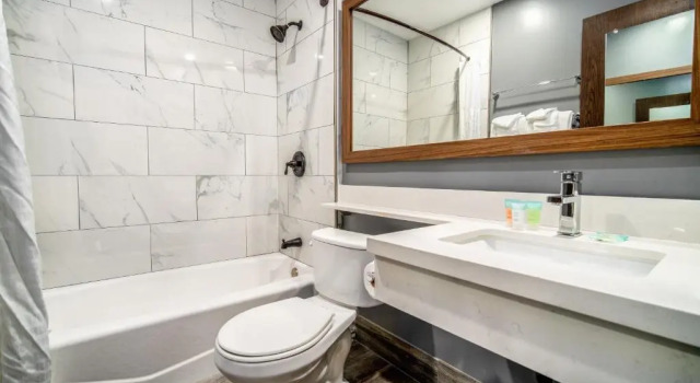Четырёхместный номер Standard Hotel Calle Joaquin - San Luis Obispo