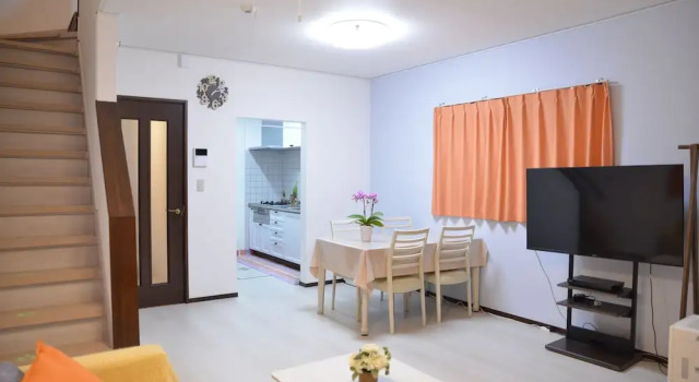 Коттедж K House