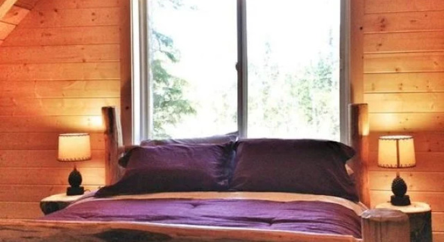 Bluebird Chalet, Buchen Sie Chalet Armstrong Silver Star
