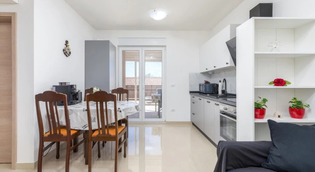 Awesome Apartment in Barbariga With Wifi and 1 Bedrooms, Забронировать Апартаменты/квартира Апартаменты Rovinj Riviera, Апартаменты/квартира