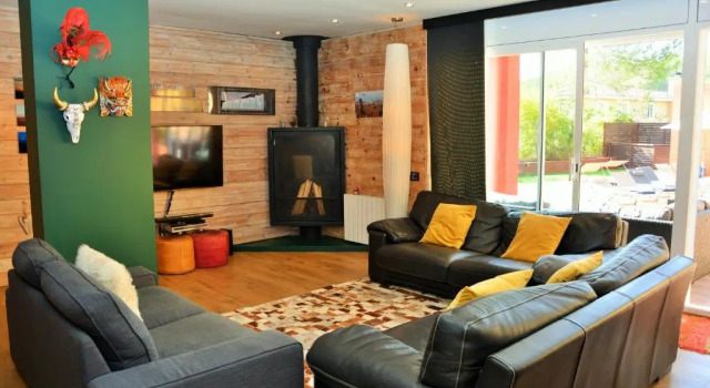 Villa Sitges Maria Sunny Oriented SW AC Confortable High Quality 5 star guest coments, Забронировать Гостевой дом Отели Ситжес с парковкой, Парковка
