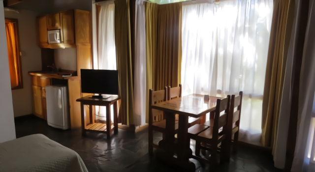 Villa Sofía Apart Hotel & Spa, Забронировать Апарт-отель Апарт-отели Сан-Карлос-де-Барилоче, рядом с Административный центр, Апарт-отель
