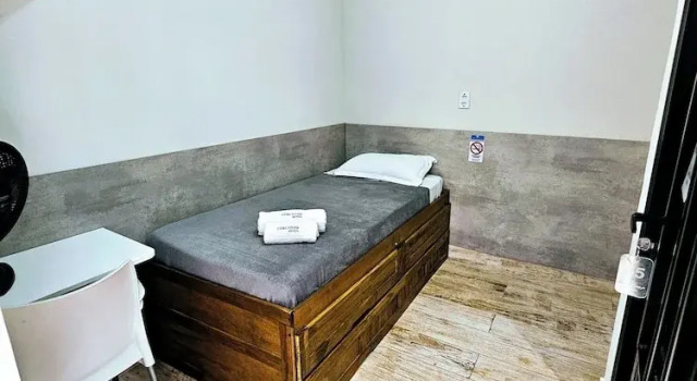 Номер Economy Hotel Com.Viver