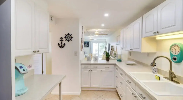 Апартаменты Ocean-view Key Colony Beach Condo w/ Pool Access!
