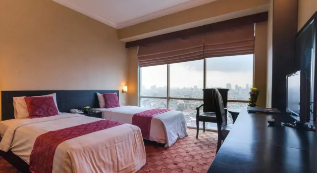 Номер Deluxe Twin Plaza Hotel