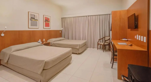 Четырёхместный номер без окна Rio Aeroporto Hotel Galeão