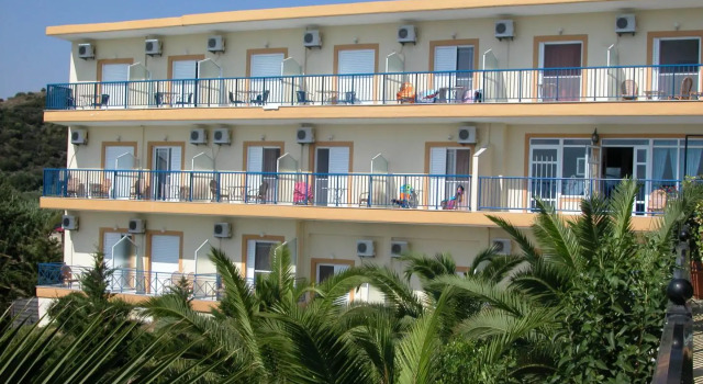 Hotel Golden Sun
