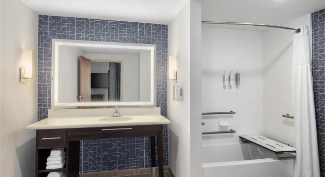 Студия Homewood Suites by Hilton West Des Moines/SW Mall Area