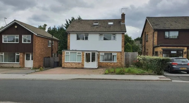 Detached 4-bed House in Leeds, Забронировать Отель Лидс Западный Йоркшир
